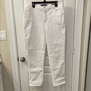 Gloria Vanderbilt Women's Straight Leg White Jeans